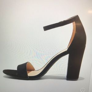 High block heels - new 8.5